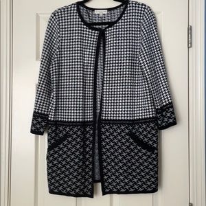 Black/white 3/4 sleeve cardigan. Knitwear by F & F size 10